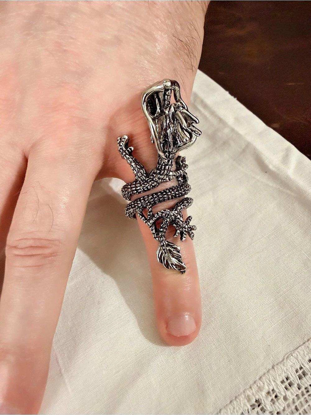 Silver Metal Signet Biker Dragon Ring Men’s Size 7 Whimsigoth Like New
